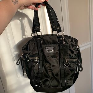 black coach purse⭐️